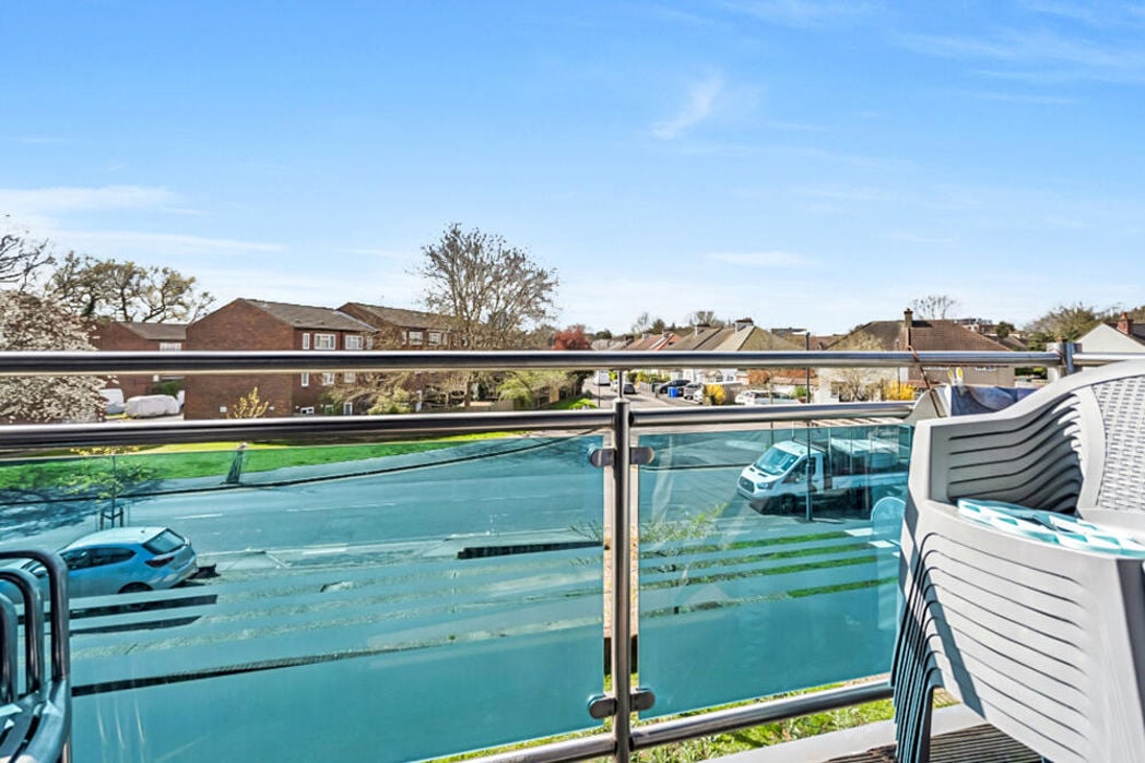 Property image 8 of 9