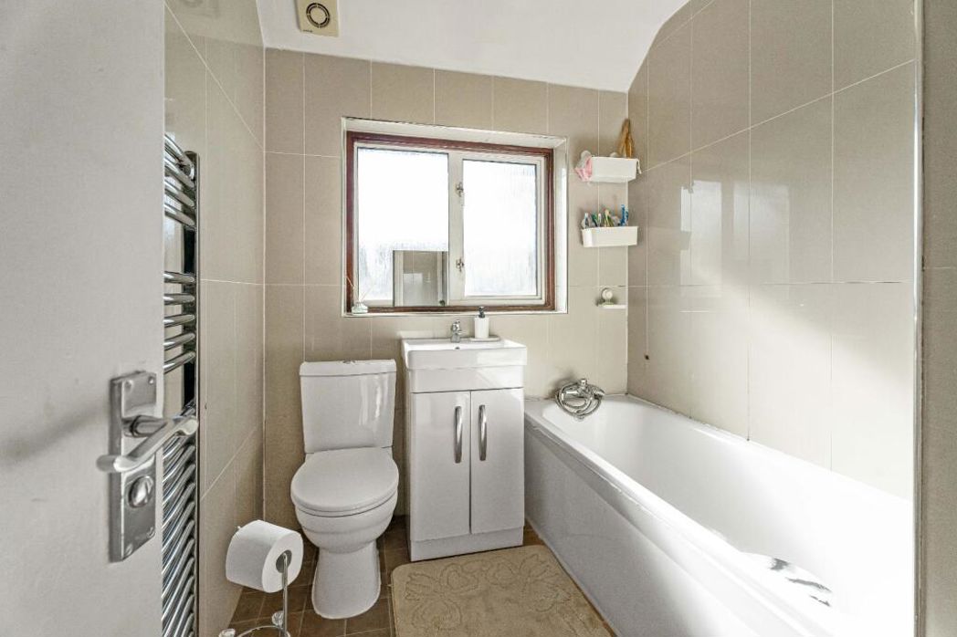 Property image 12 of 20