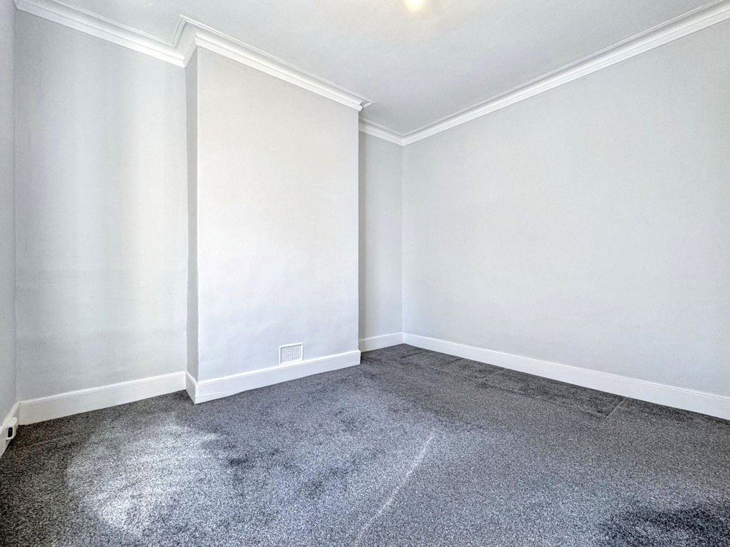 Property image 15 of 21