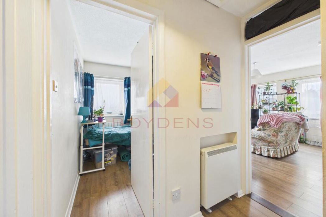 Property image 7 of 12