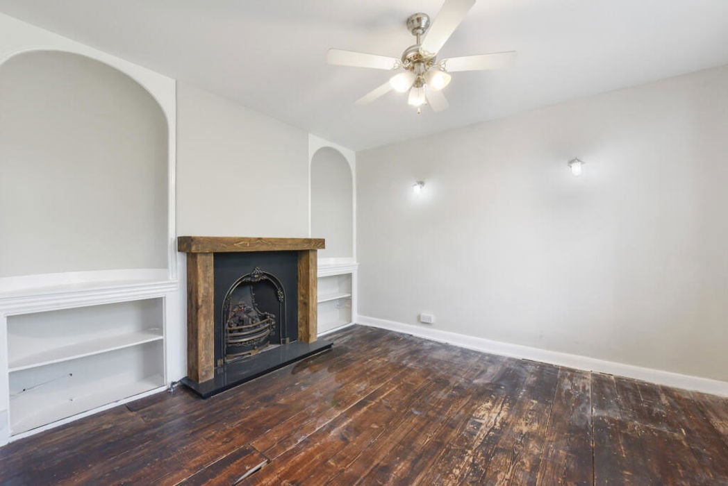 Property image 3 of 13