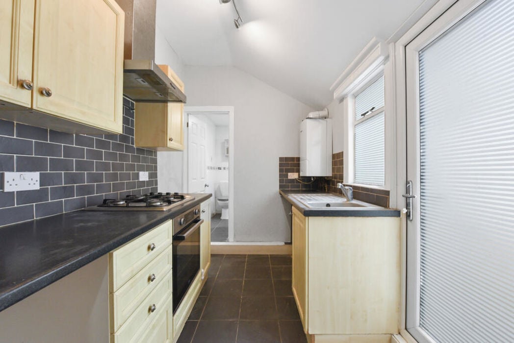 Property image 5 of 13