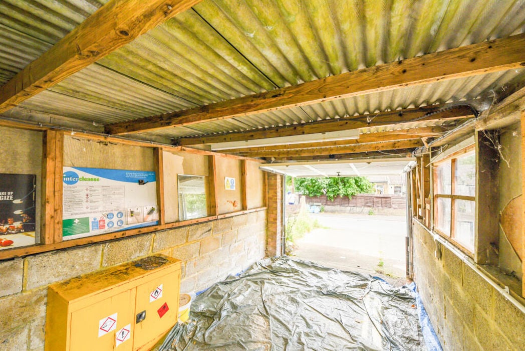 Property image 11 of 13