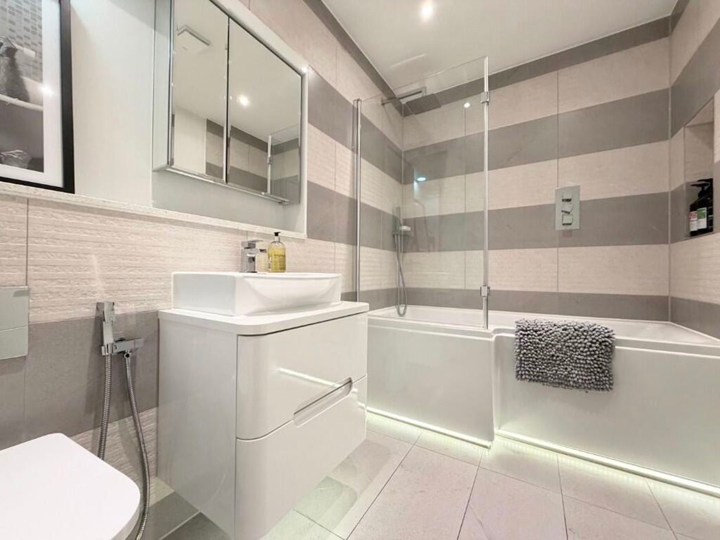 Property image 5 of 20