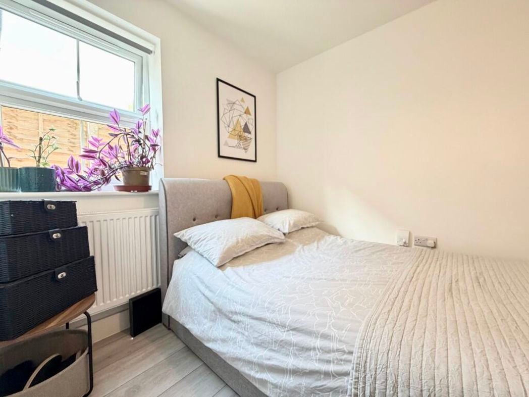 Property image 11 of 20