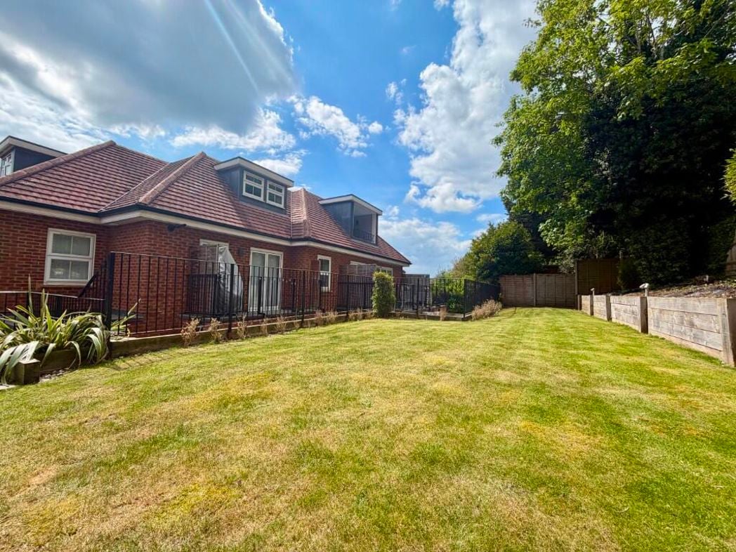 Property image 20 of 20
