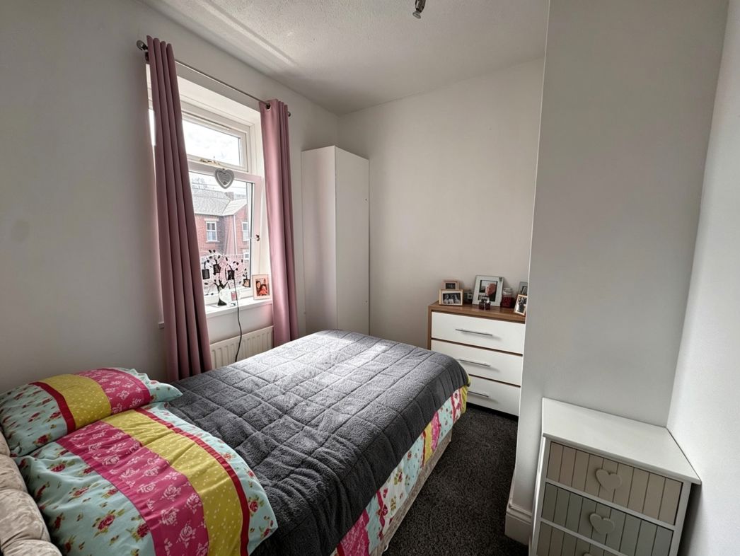 Property image 5 of 8