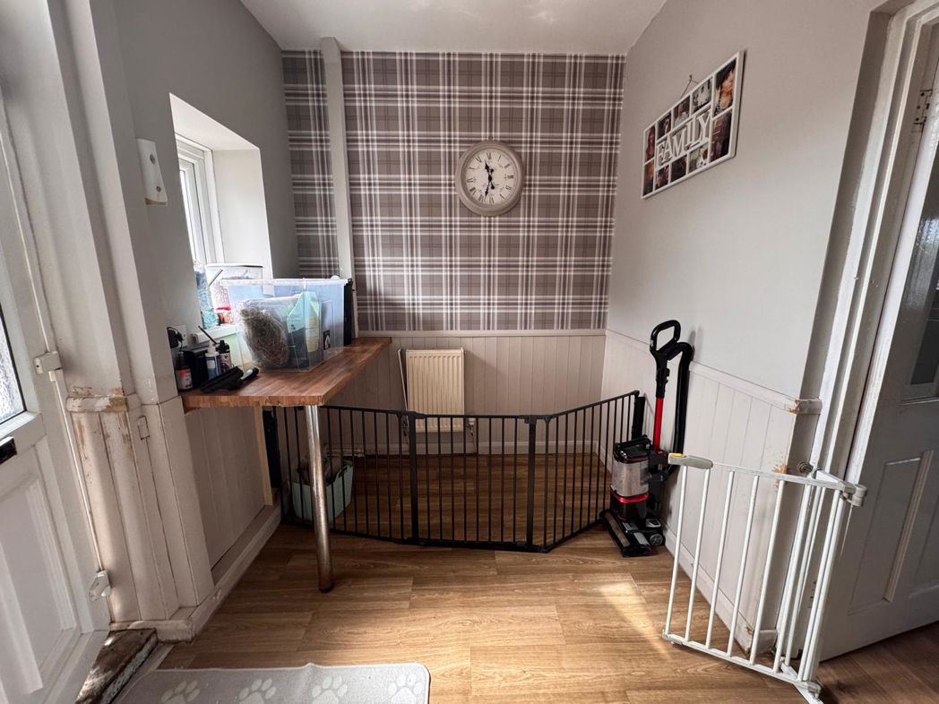 Property image 7 of 8