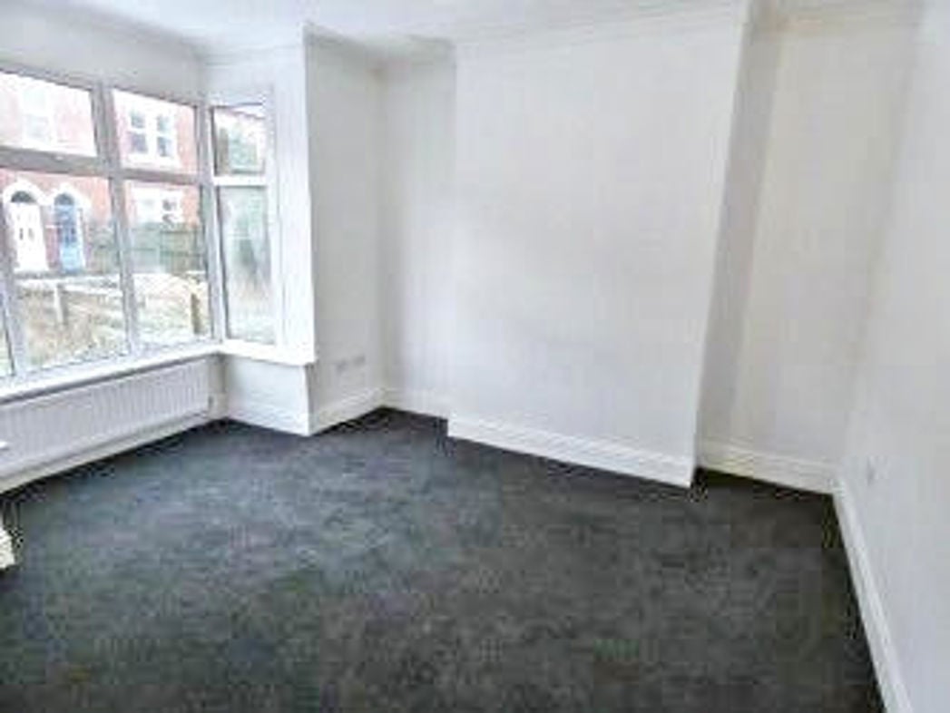 Property image 3 of 9