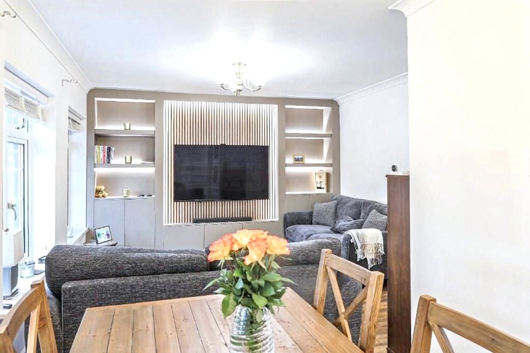 Property image 10 of 36
