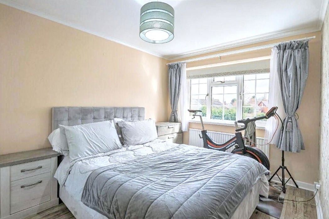 Property image 25 of 36