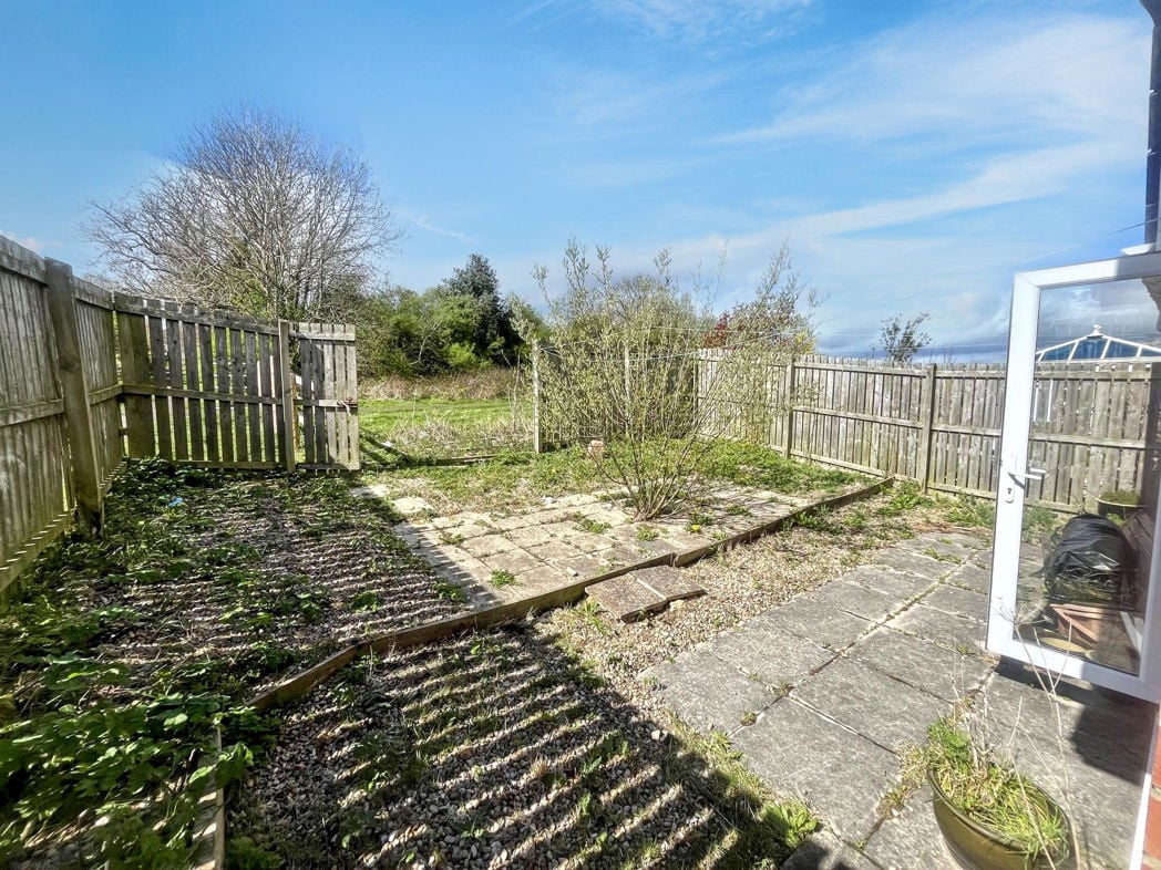 Property image 10 of 12