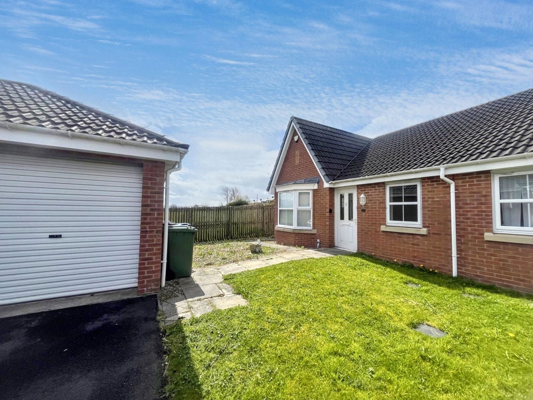Property image 1 of 12