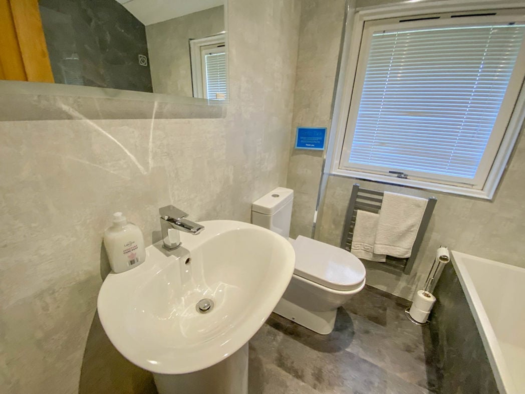 Property image 10 of 19