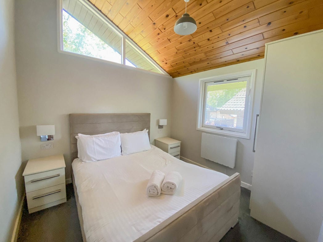Property image 12 of 19