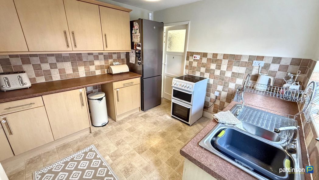 Property image 8 of 22