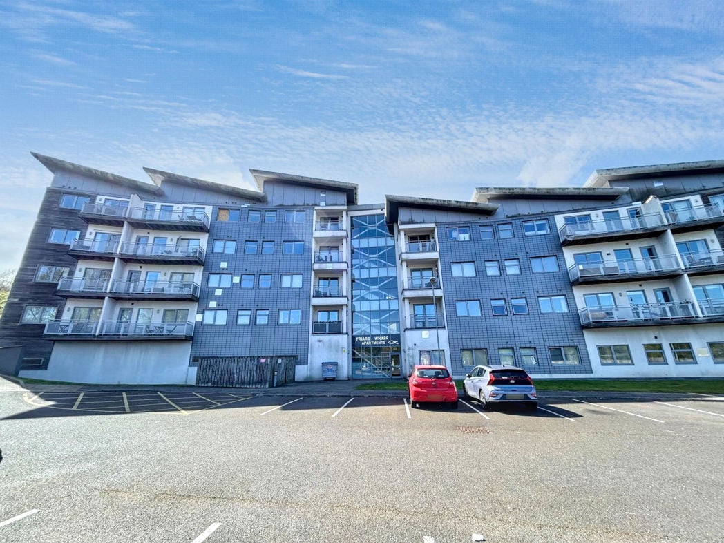 Property image 1 of 9