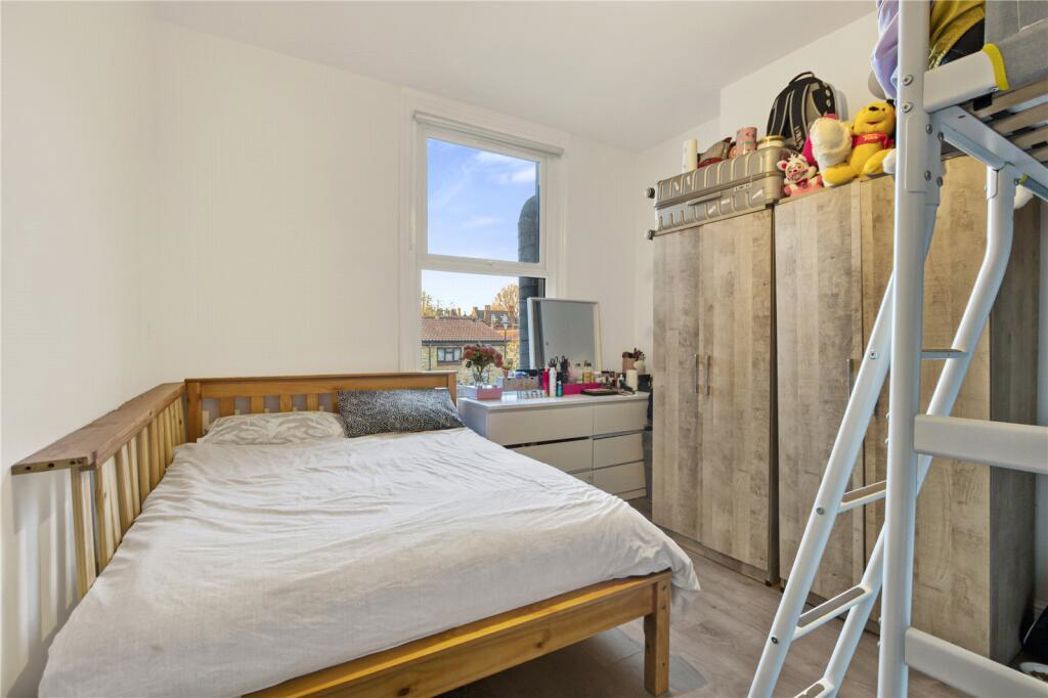 Property image 4 of 8