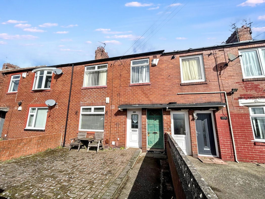 Property image 1 of 6