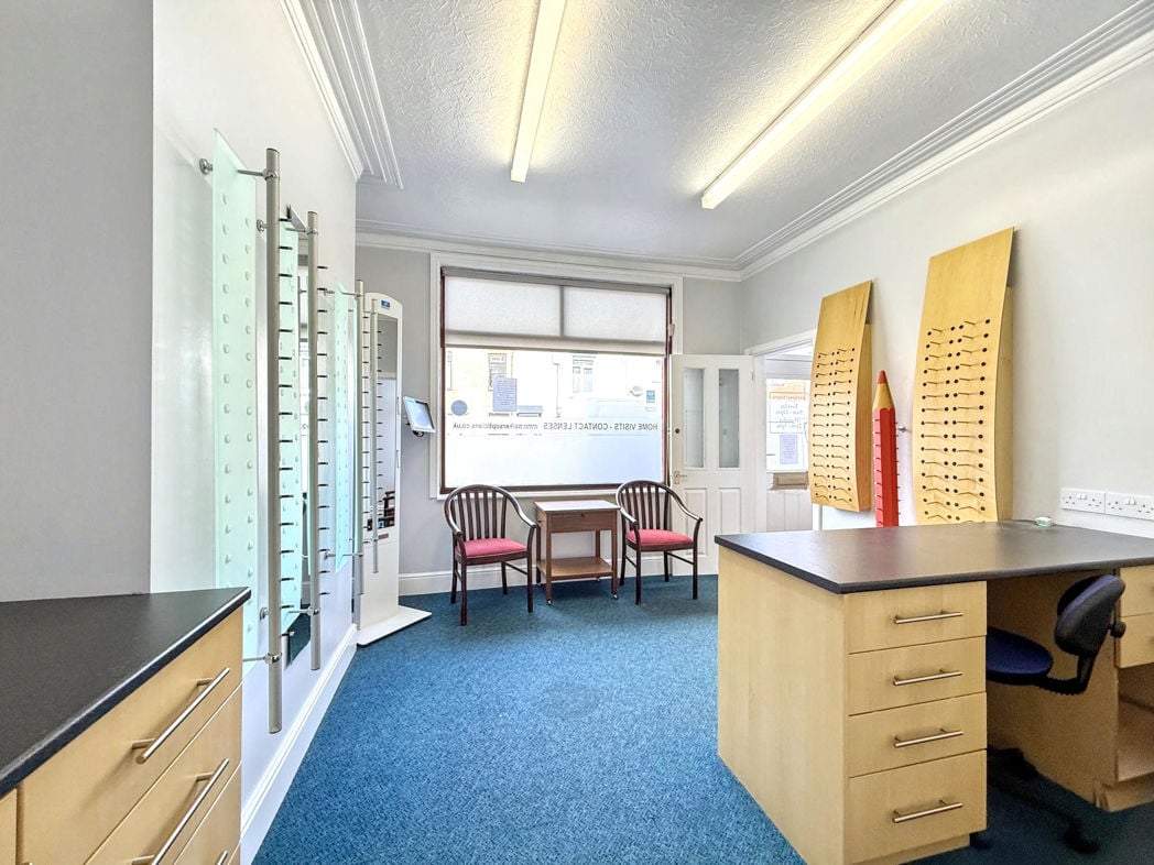 Property image 2 of 15