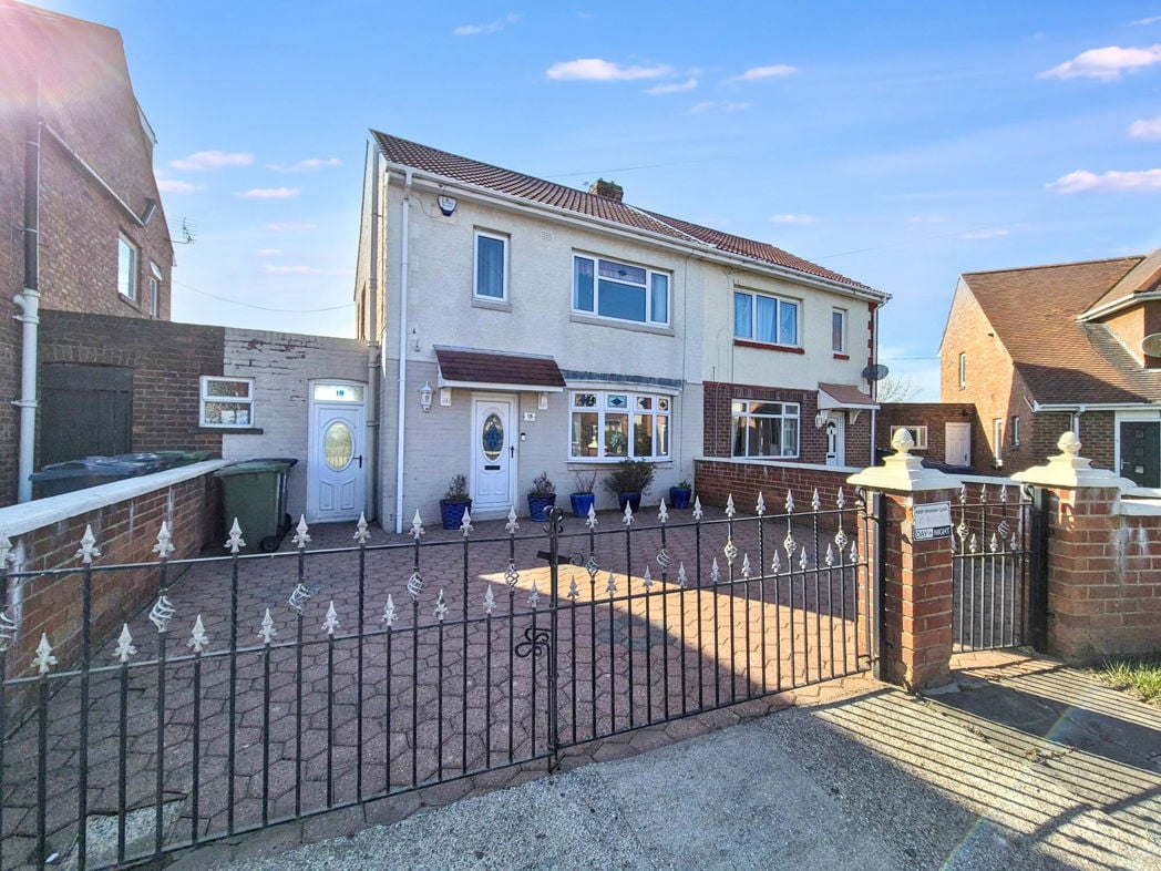 Property image 1 of 23