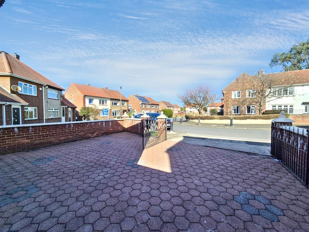 Property image 20 of 23