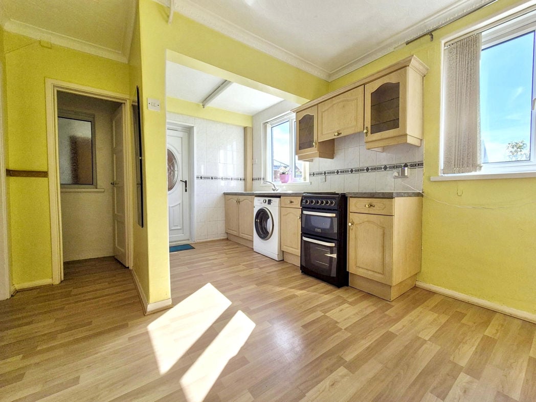 Property image 6 of 23