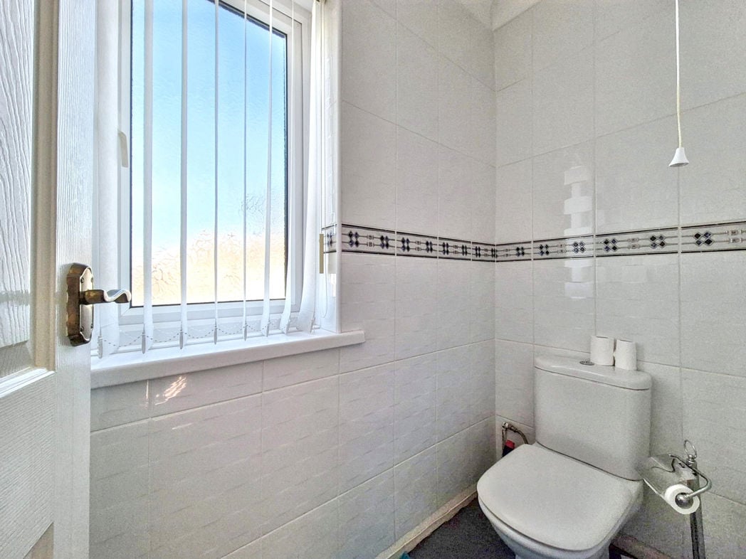 Property image 16 of 23
