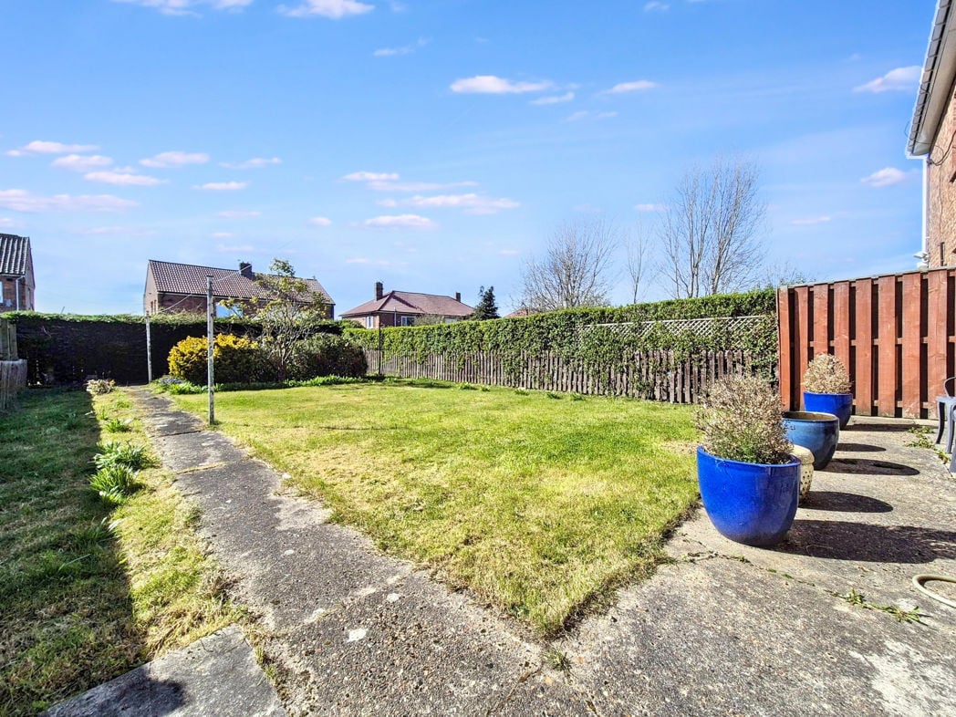 Property image 22 of 23