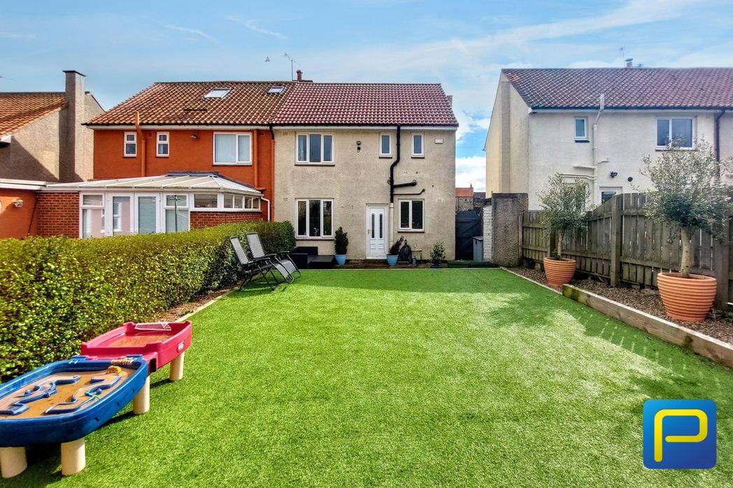 Property image 2 of 28