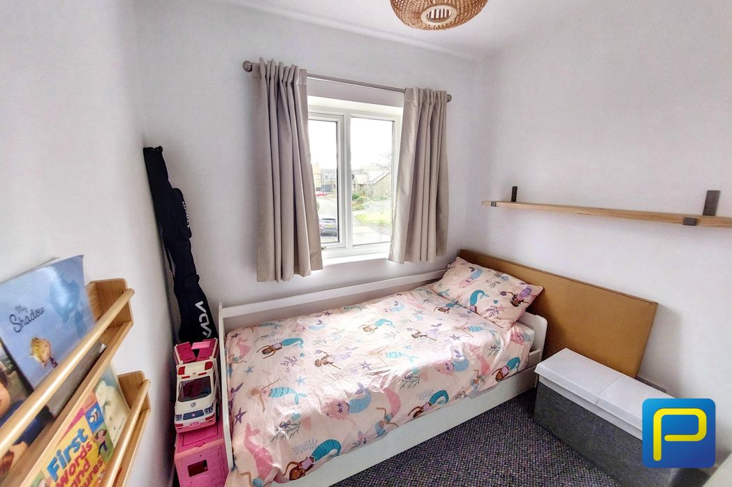 Property image 17 of 28