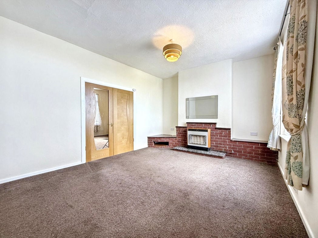 Property image 4 of 23