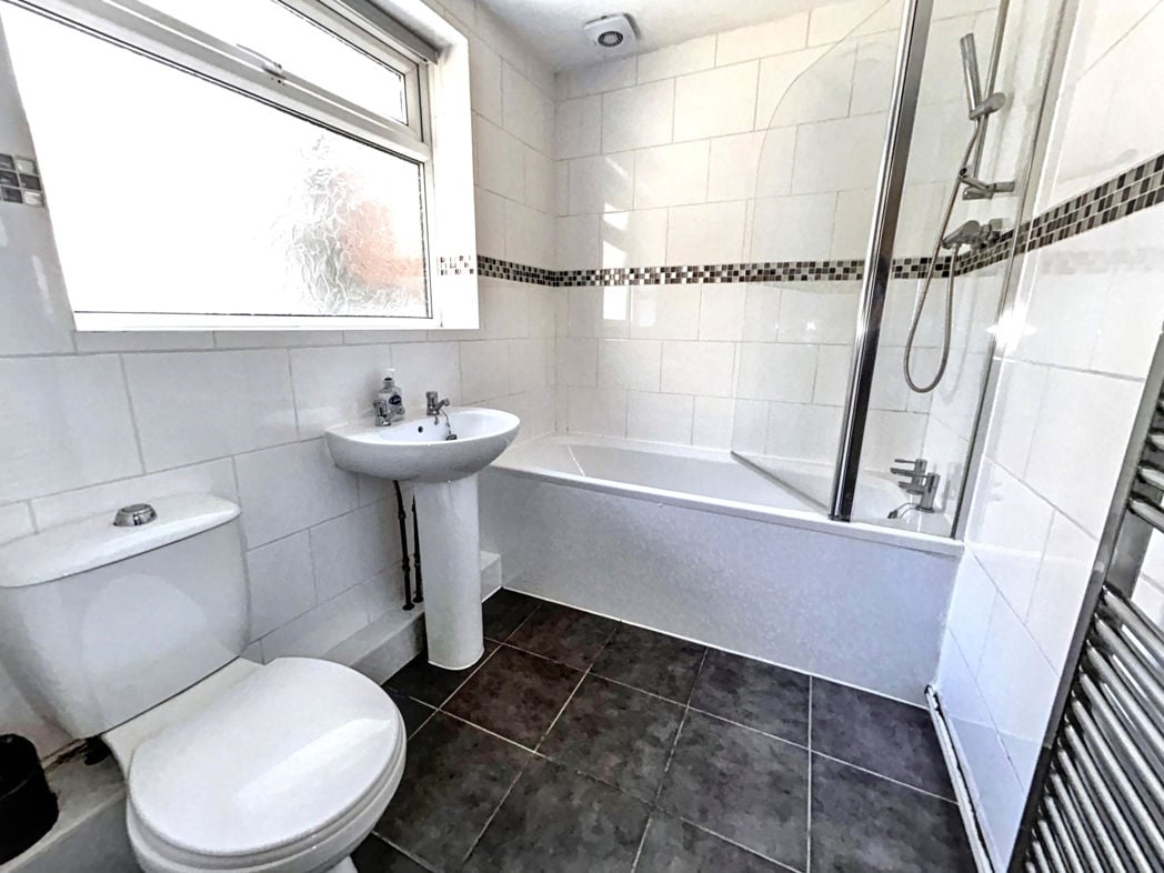 Property image 8 of 10