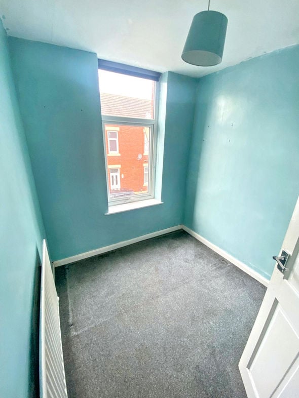 Property image 9 of 9