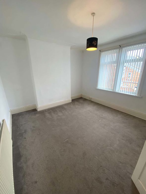 Property image 3 of 9