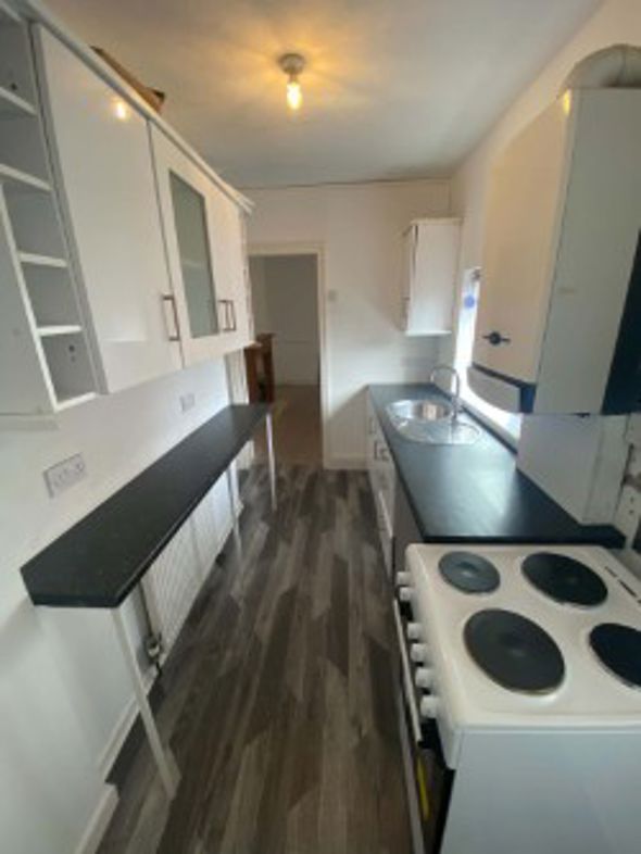 Property image 8 of 9