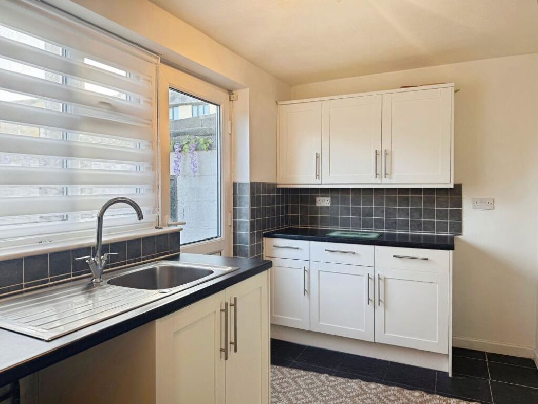 Property image 3 of 15