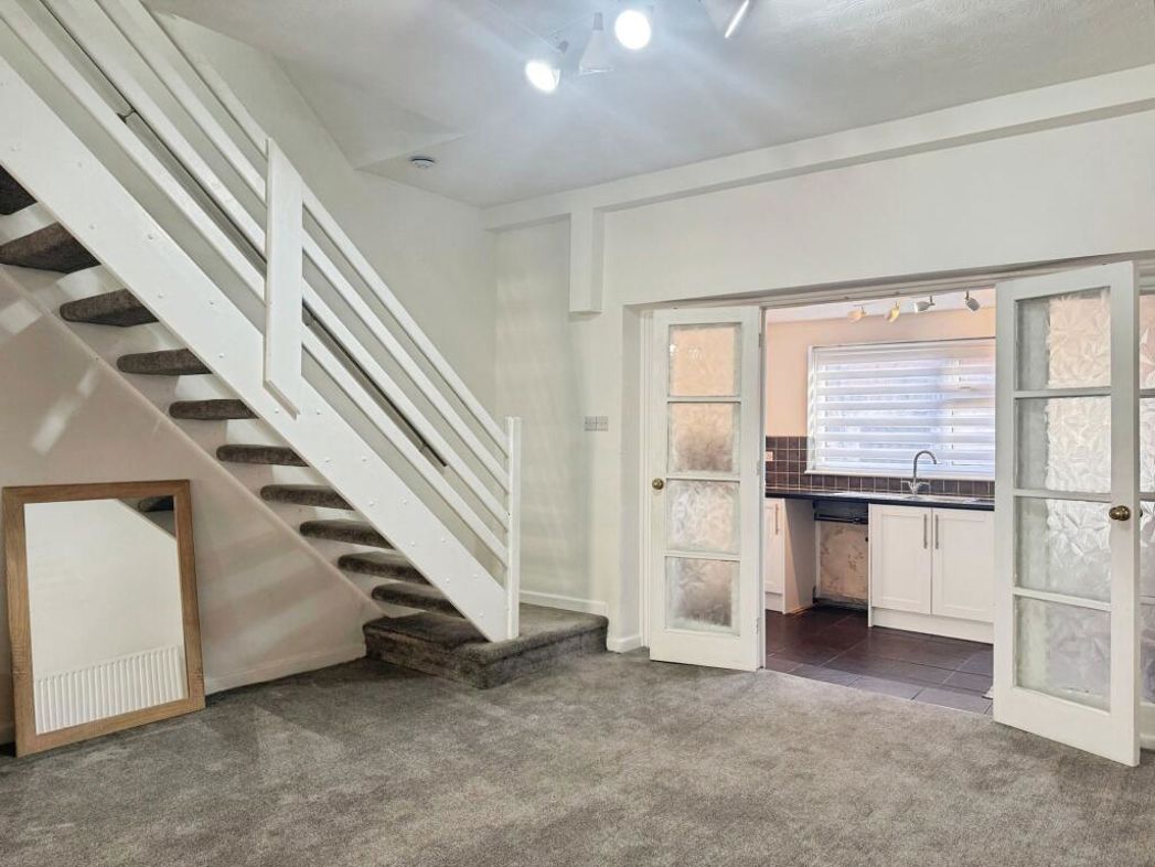 Property image 7 of 15