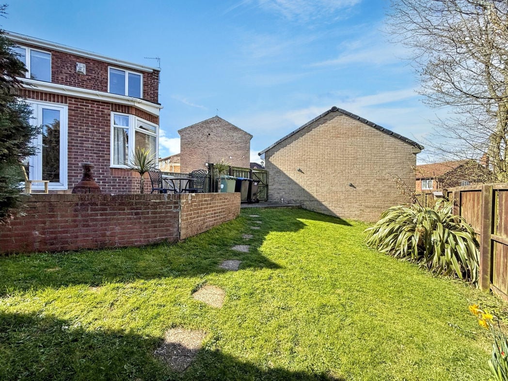 Property image 18 of 22