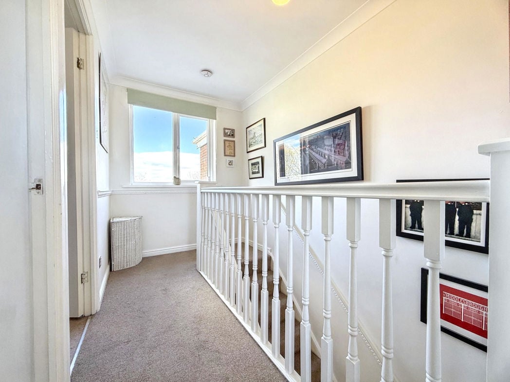 Property image 11 of 22