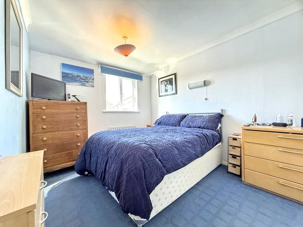 Property image 14 of 22