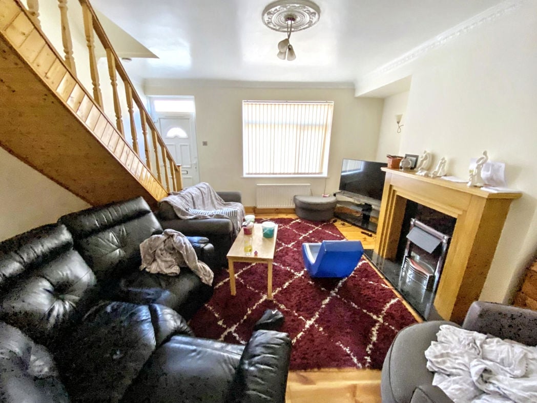 Property image 3 of 9