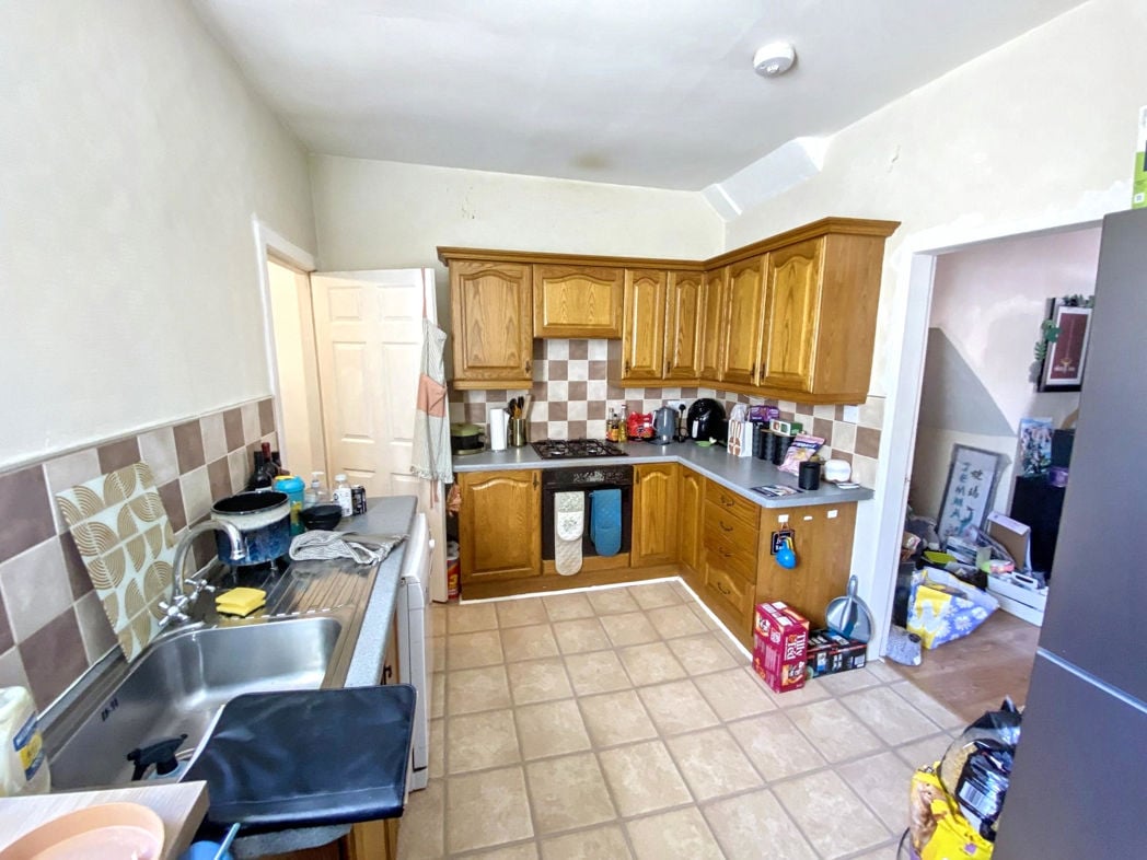 Property image 2 of 6