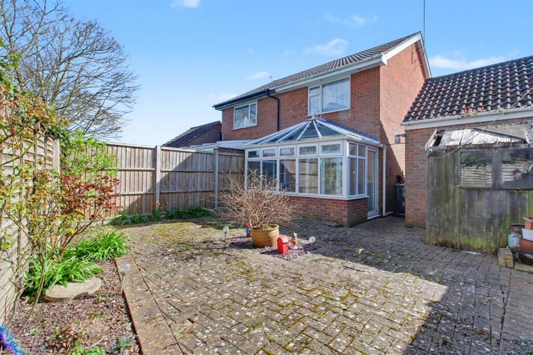 Property image 5 of 15