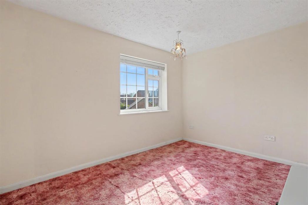 Property image 13 of 15