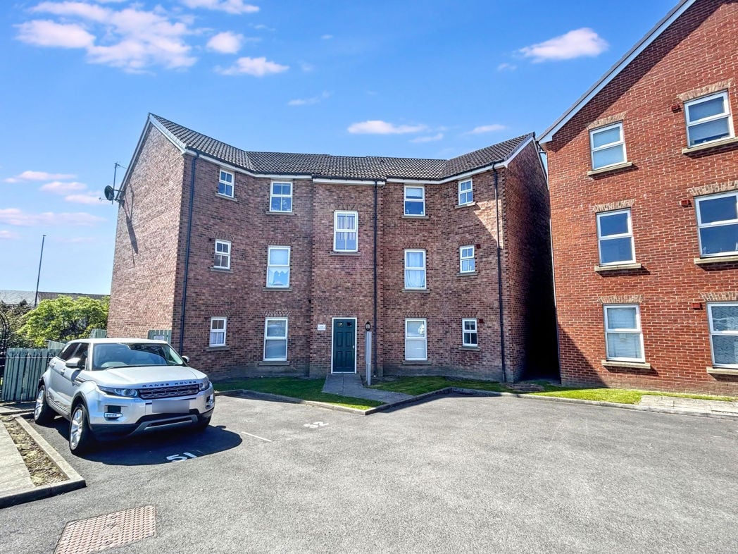 Property image 1 of 8
