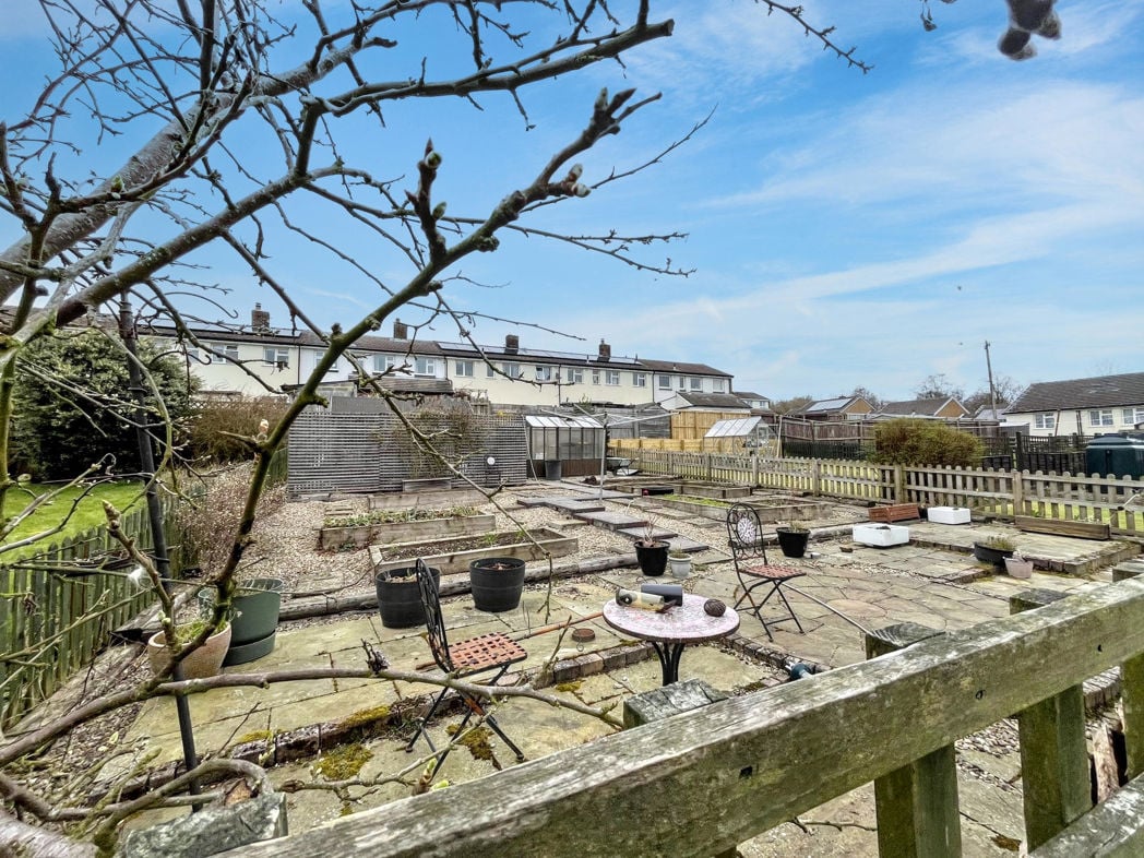 Property image 15 of 16