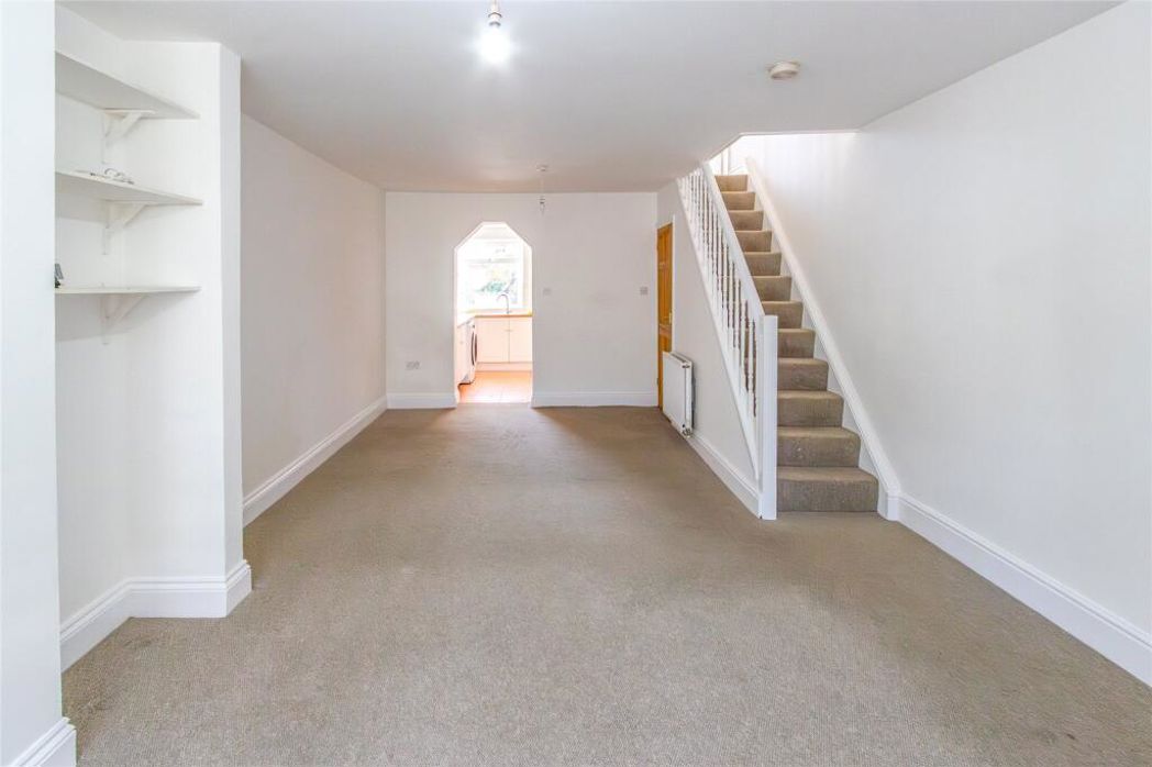Property image 2 of 12
