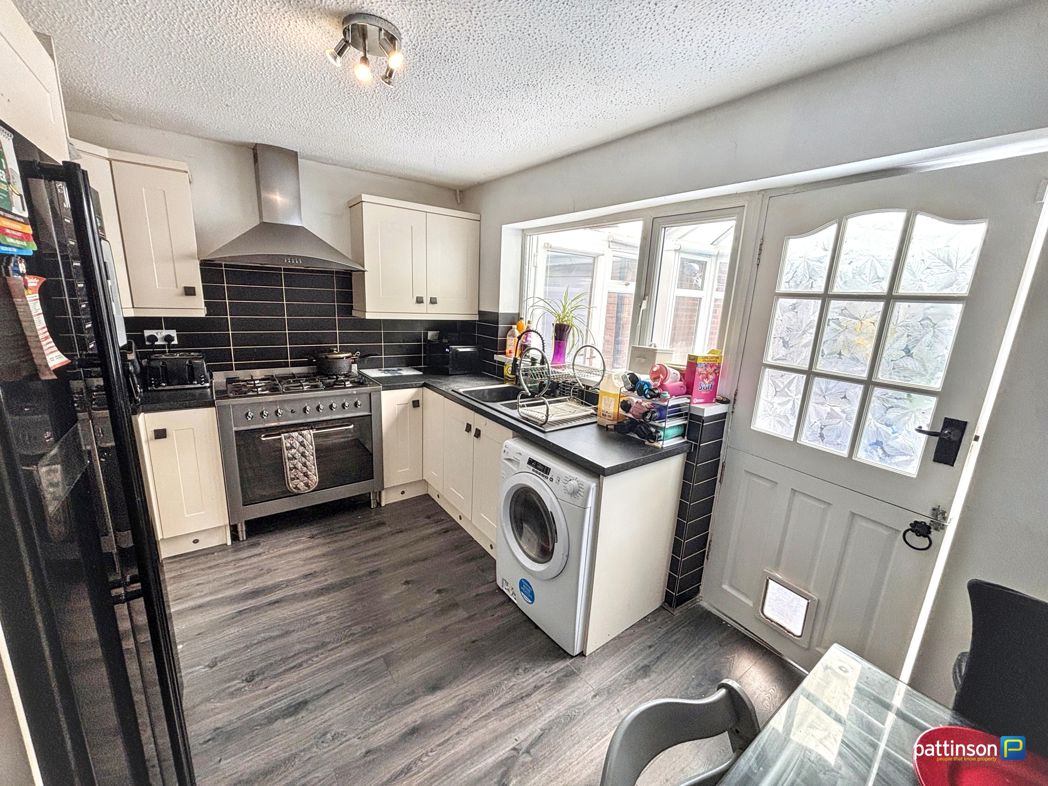 Property image 6 of 15