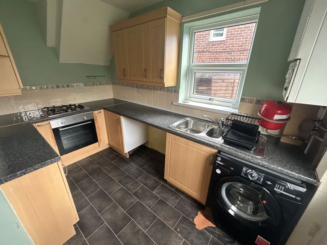 Property image 2 of 11